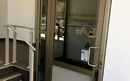 Genesis enclosure for one flight of stair