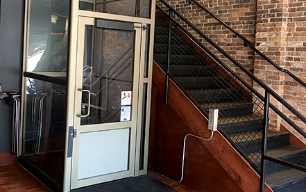 Genesis enclose vertical platform lift